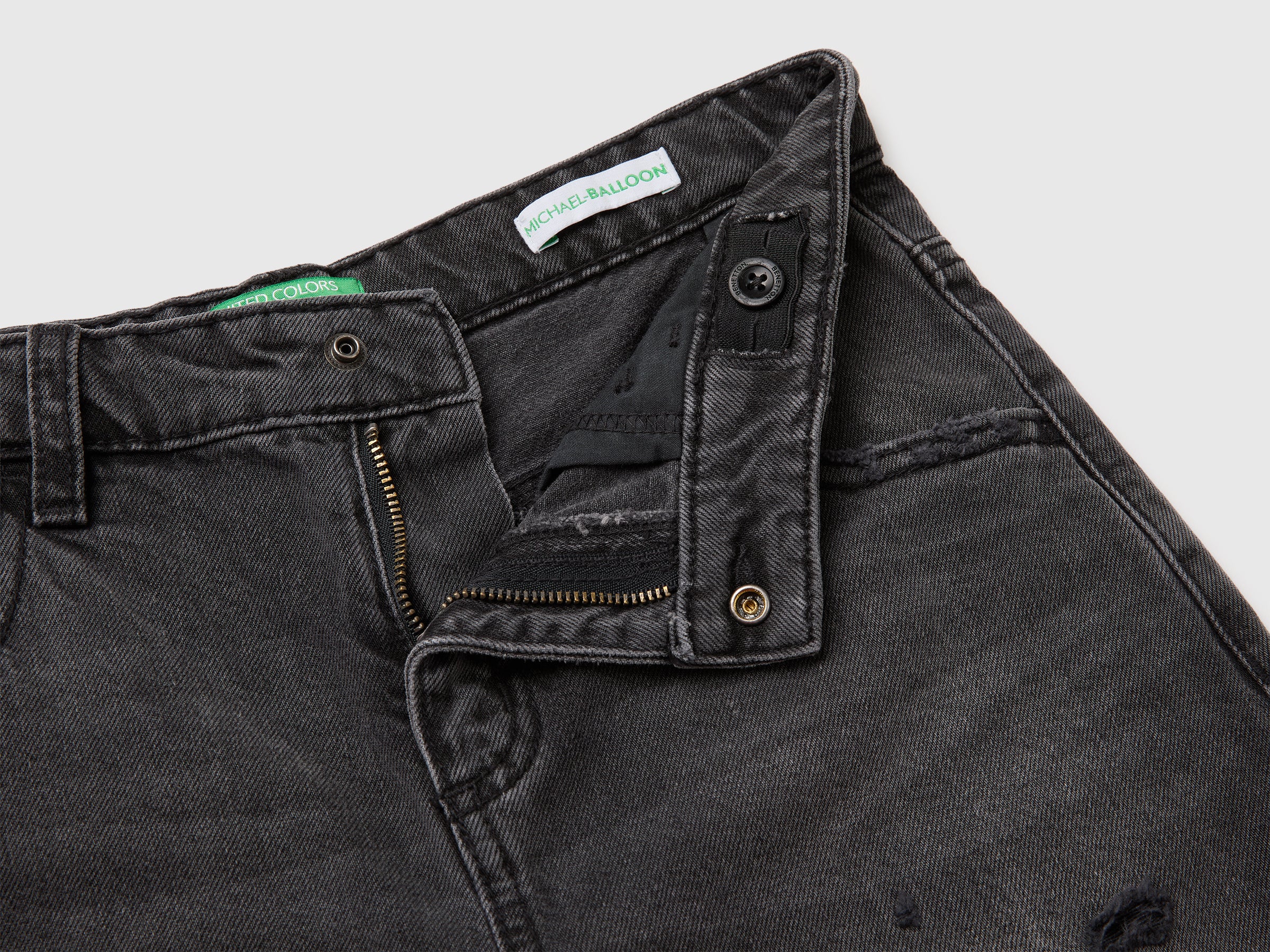 Jeans tratados balloon fit - ucb_image_DS1