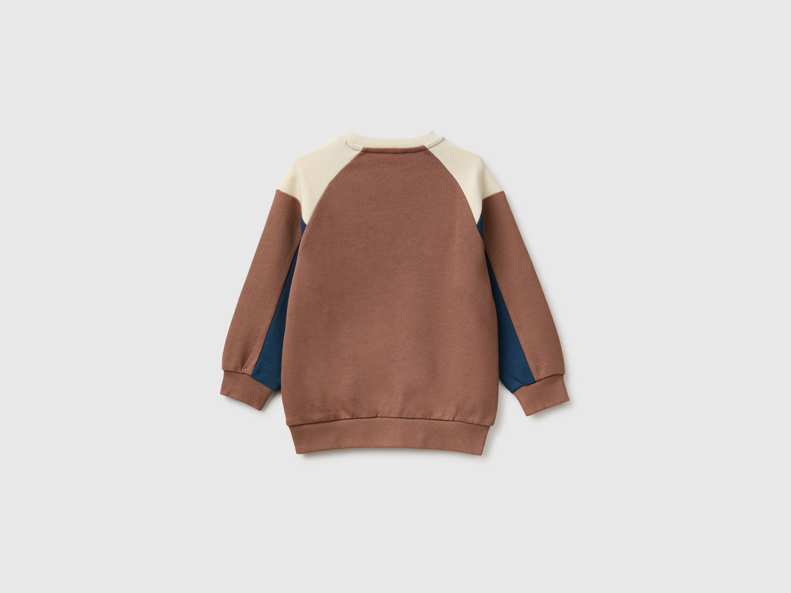 Sweat color block - ucb_image_BS