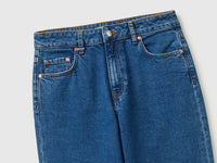 Jeans mom fit - ucb_image_FY