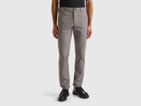 Chinos slim fit em algodão stretch - ucb_image_F