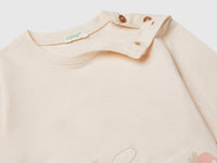 T-shirt com bordado e estampa - ucb_image_DS1