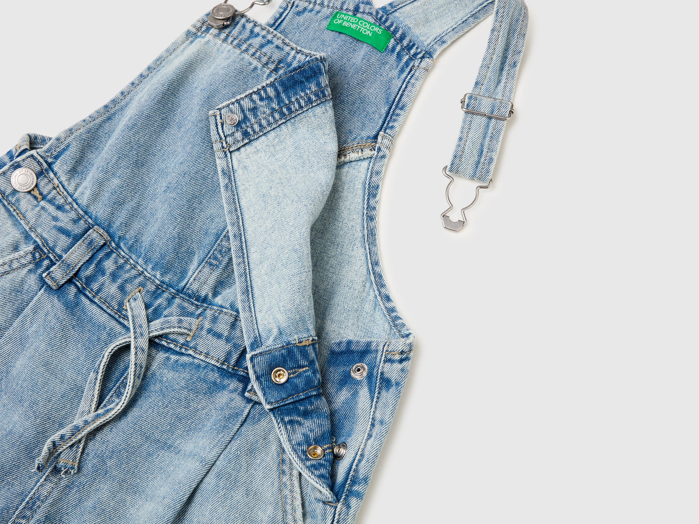 Jardineira de jeans - ucb_image_DS1