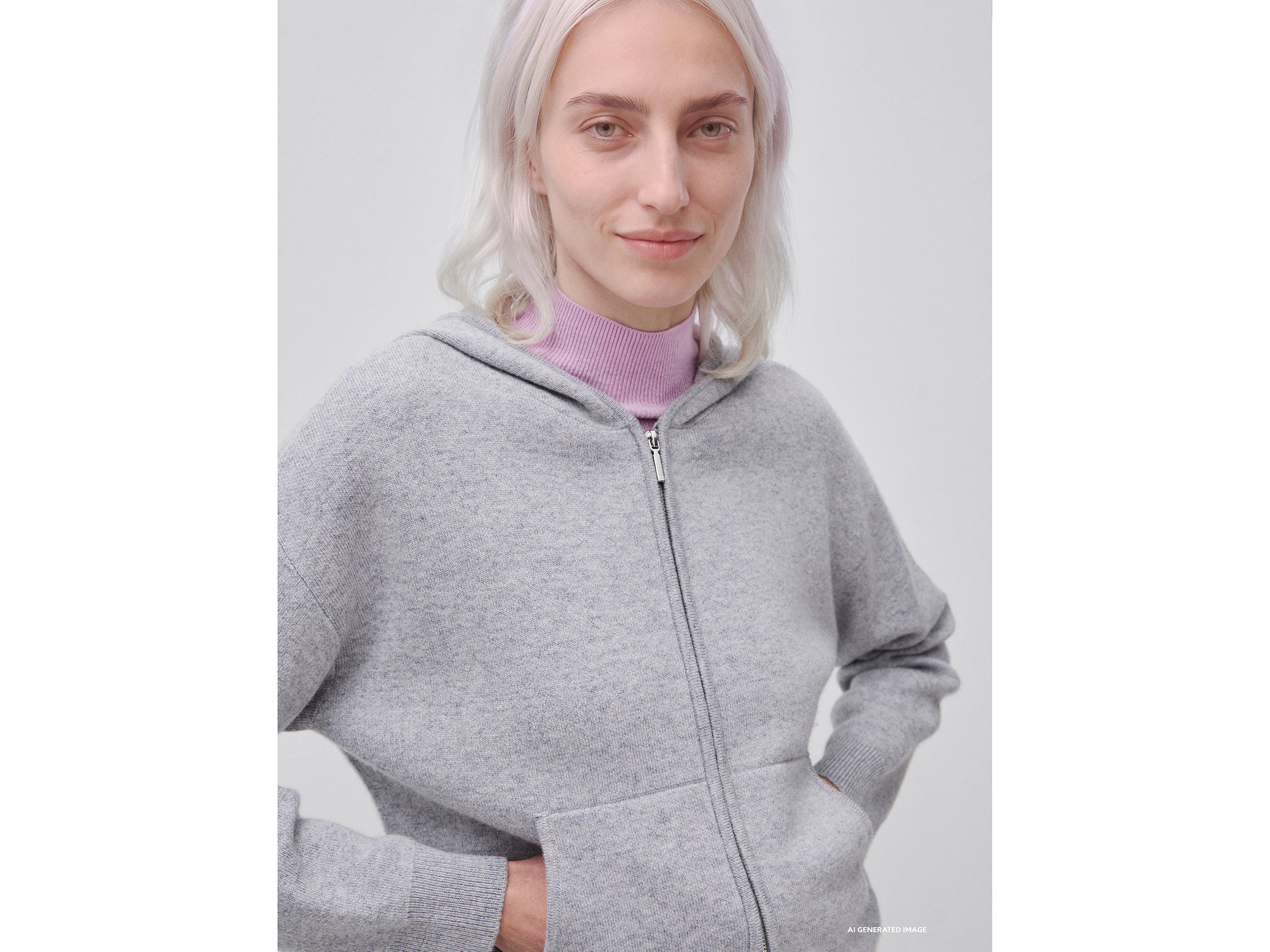 Sweat de malha com capuz - ucb_image_FY