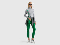 T-shirt com gola alta - ucb_image_FY