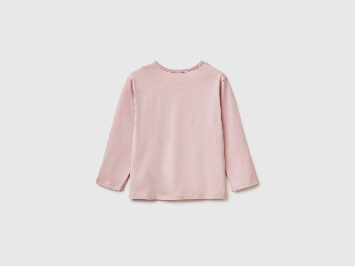 T-shirt com estampa e aplicações - ucb_image_BS