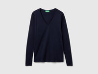 T-shirt azul-escuro com decote em V - ucb_image_FS