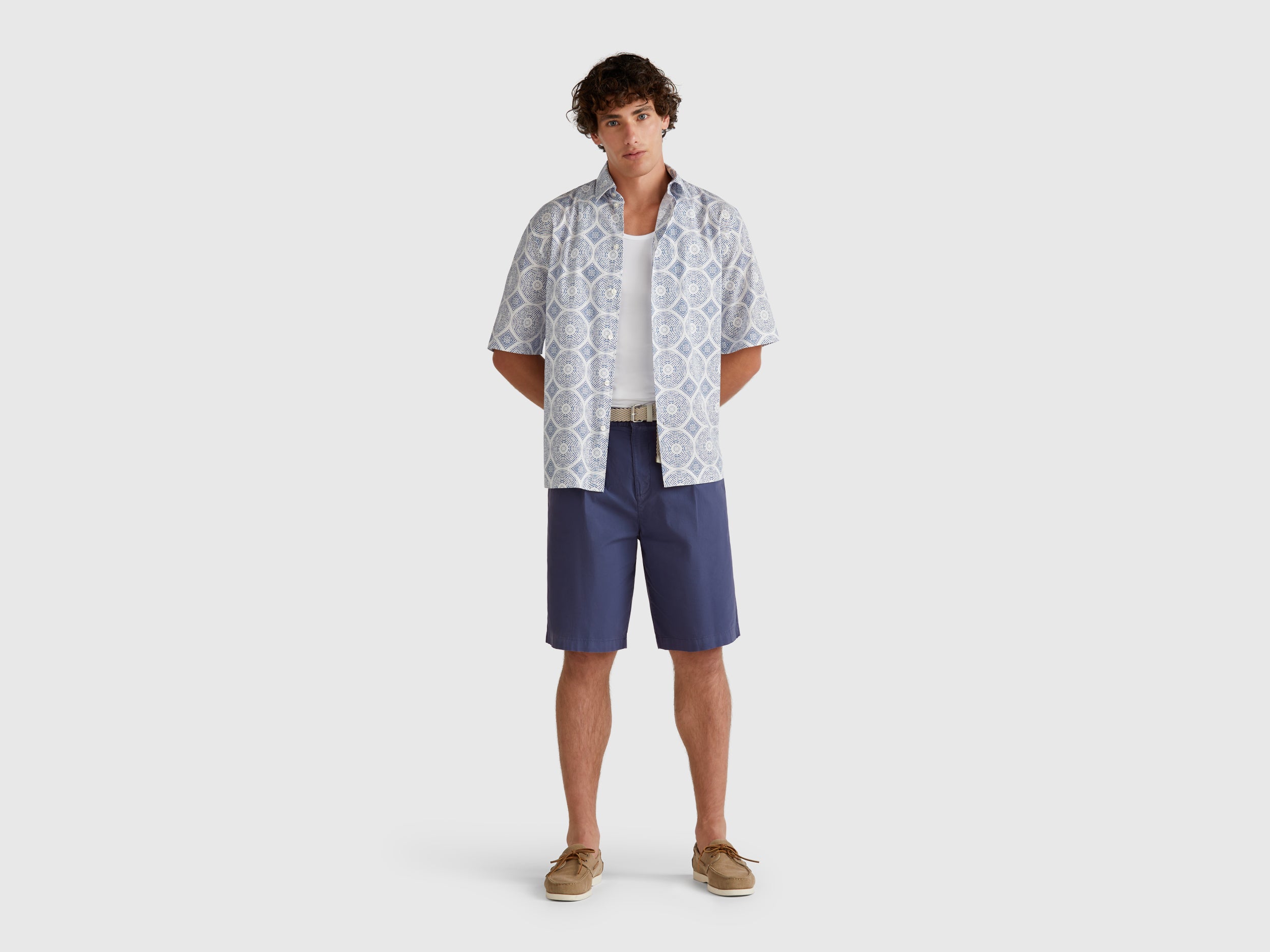 Bermudas amplas - ucb_image_FY