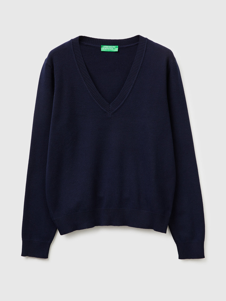 Dark blue V-neck sweater in tricot cotton - ucb_image_FS