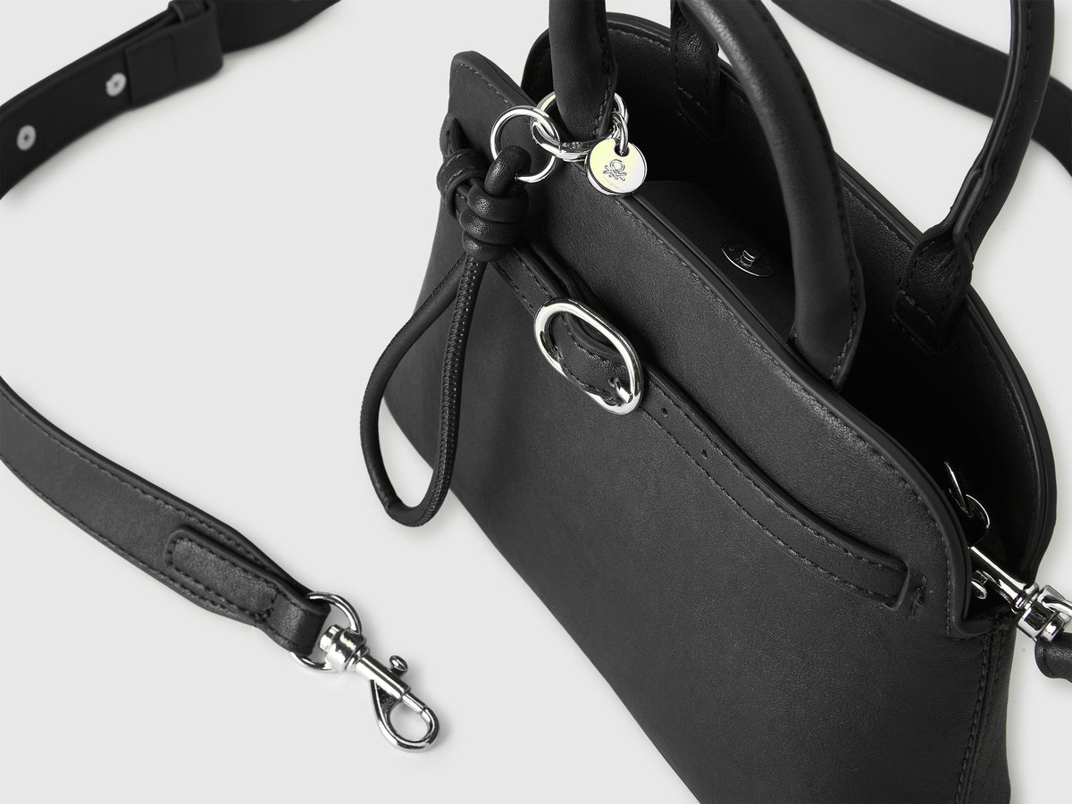 Bolsa com porta-chaves - ucb_image_DS1