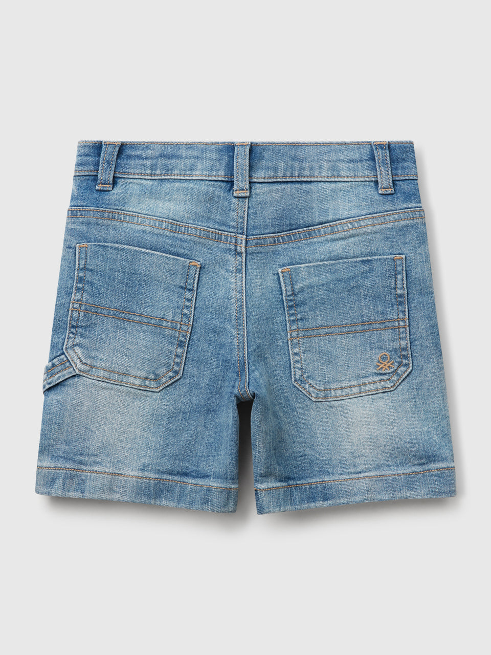 Bermudas em denim - ucb_image_BS
