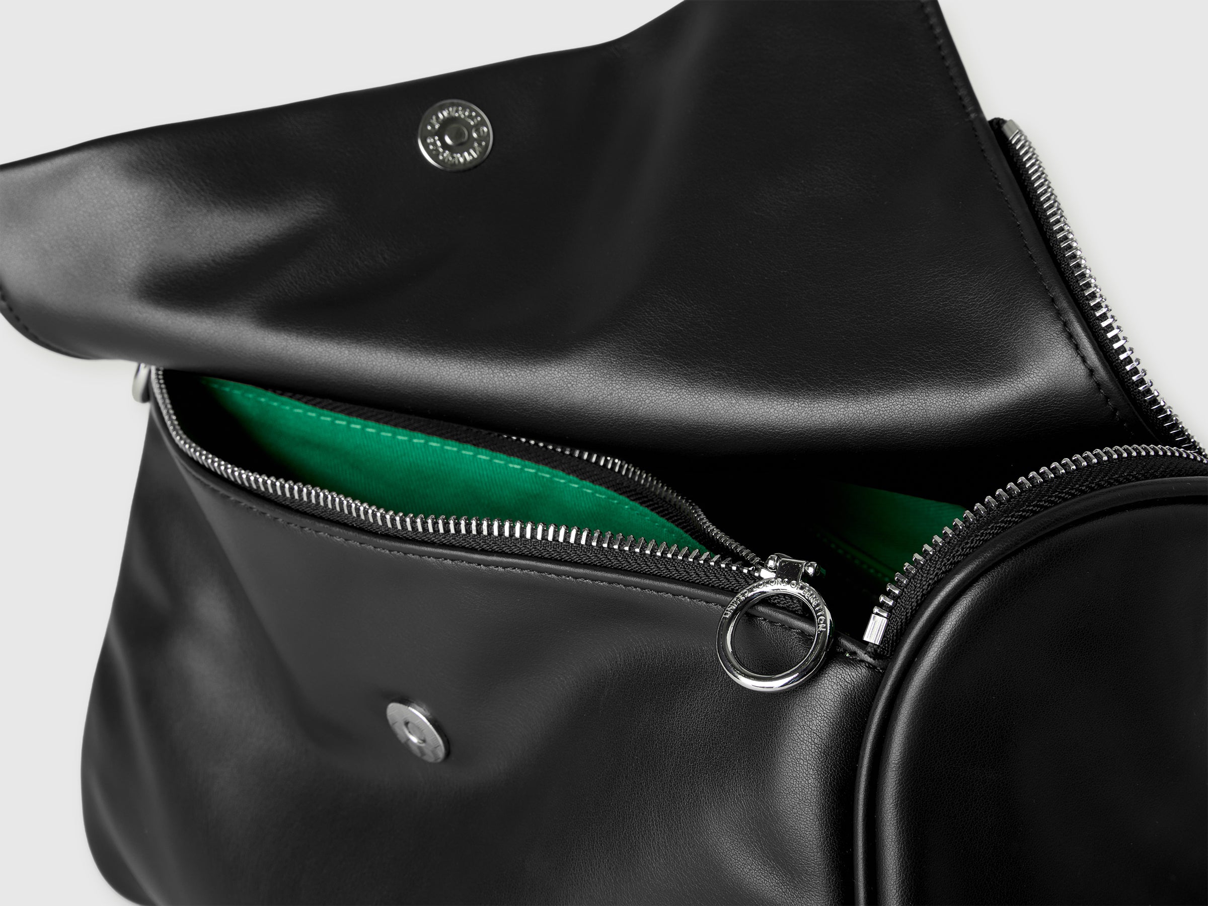 Bolsa com alça entrelaçada - ucb_image_DS1