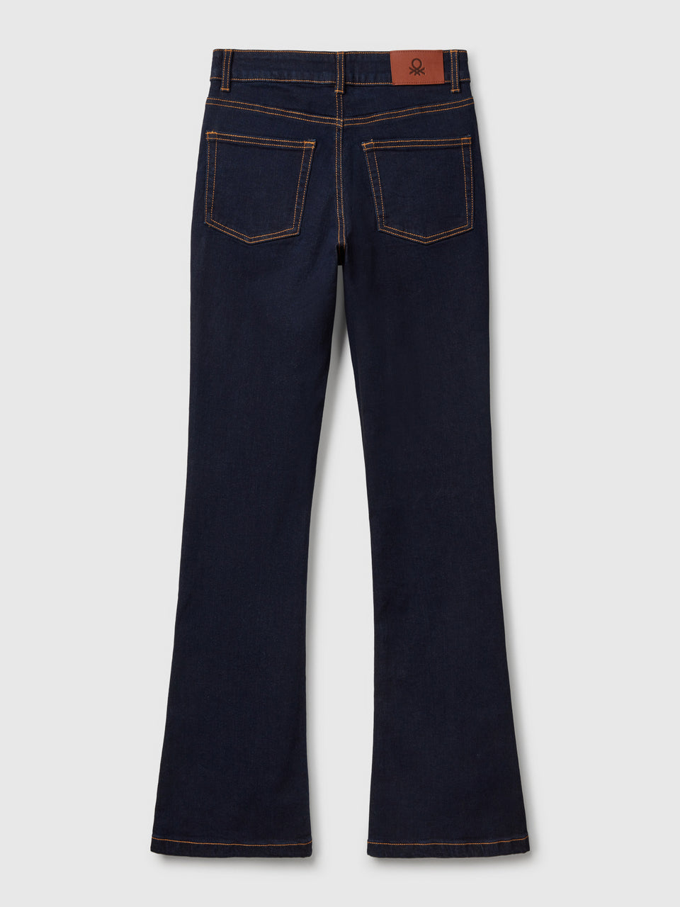 Jeans à boca-de-sino - ucb_image_BS