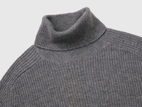 Vestido de gola alta em malha de lã mista - ucb_image_DS1