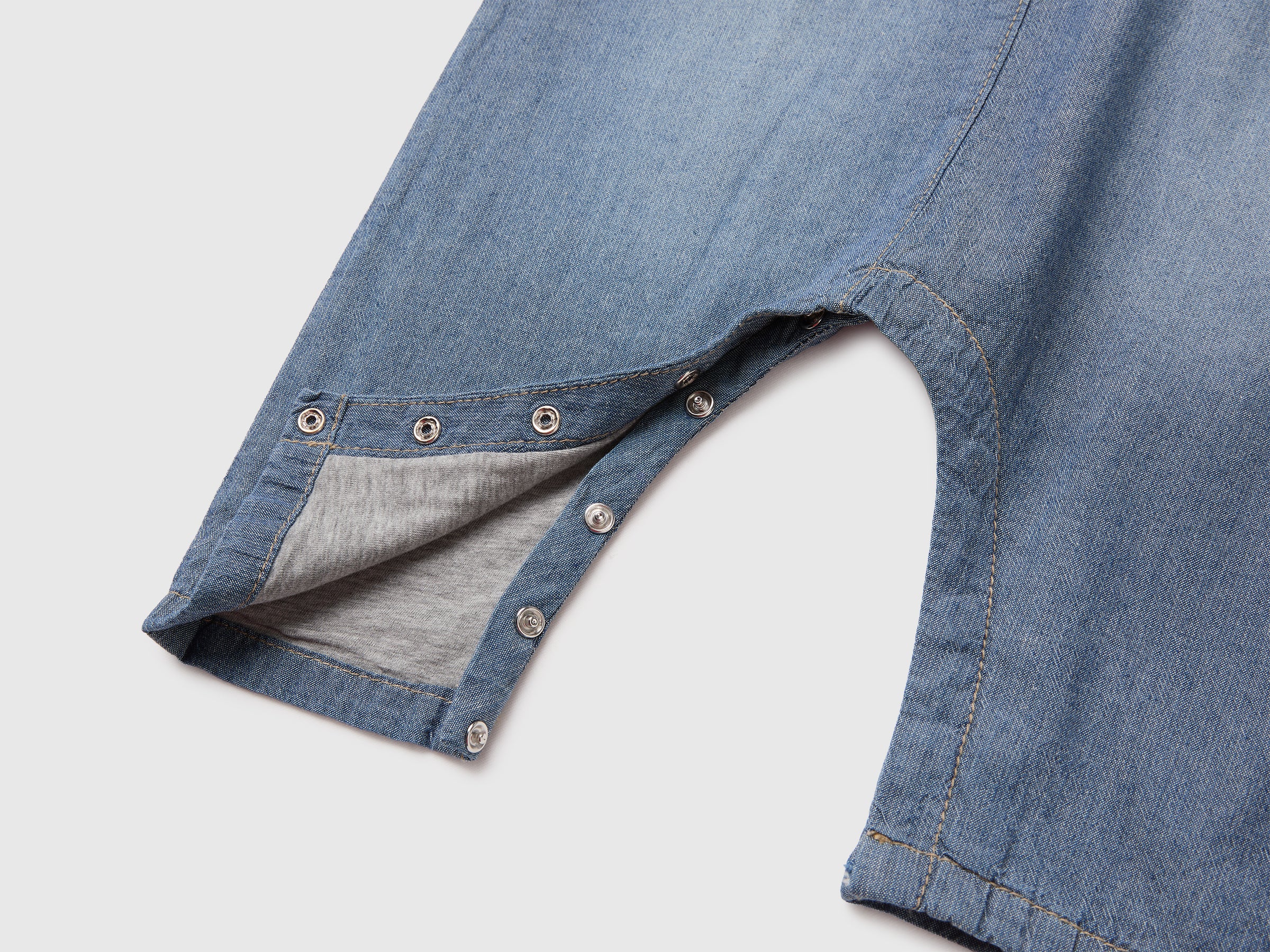 Jardineira em chambray baggy fit - ucb_image_DS1