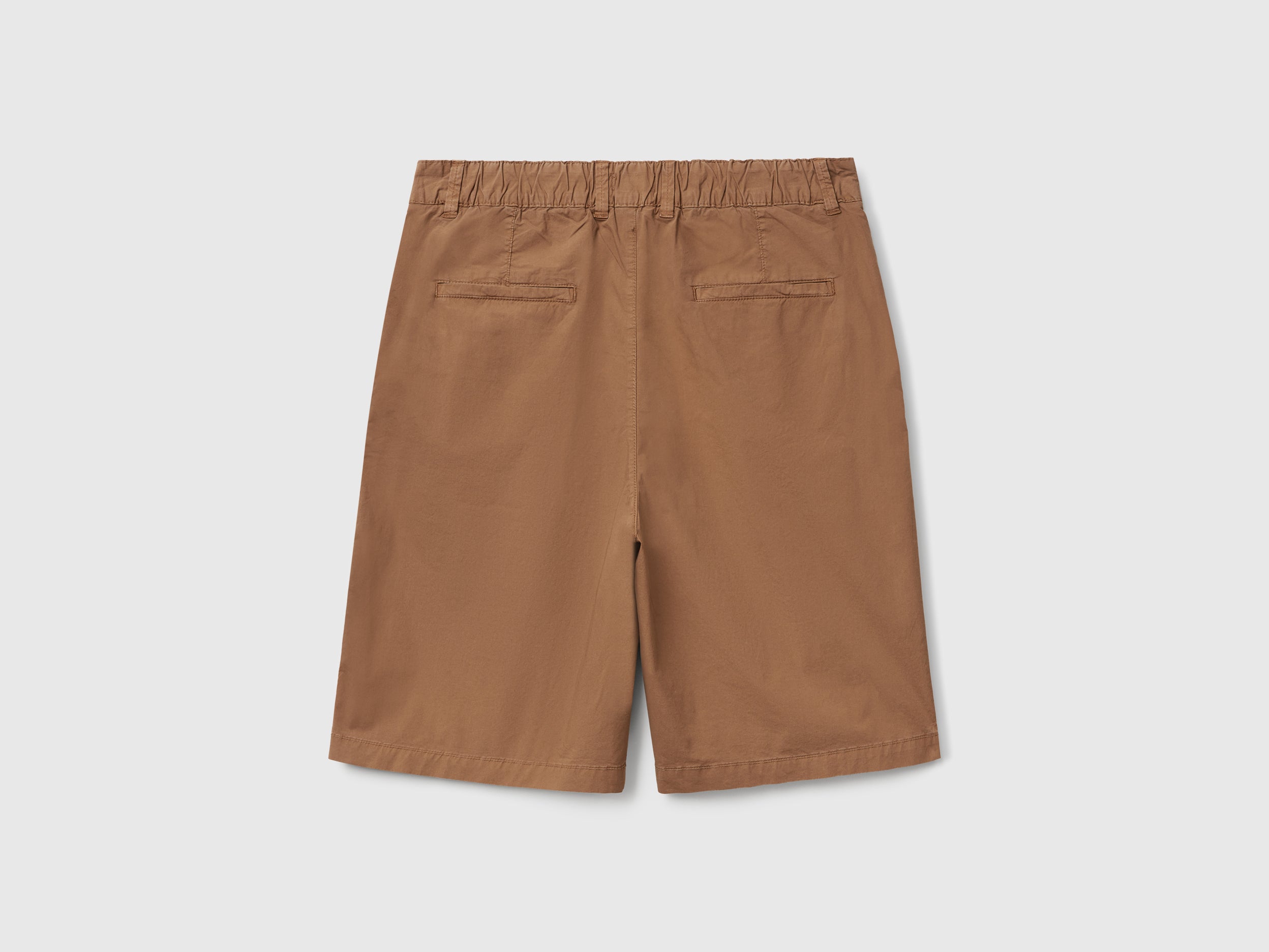 Bermudas amplas - ucb_image_BS