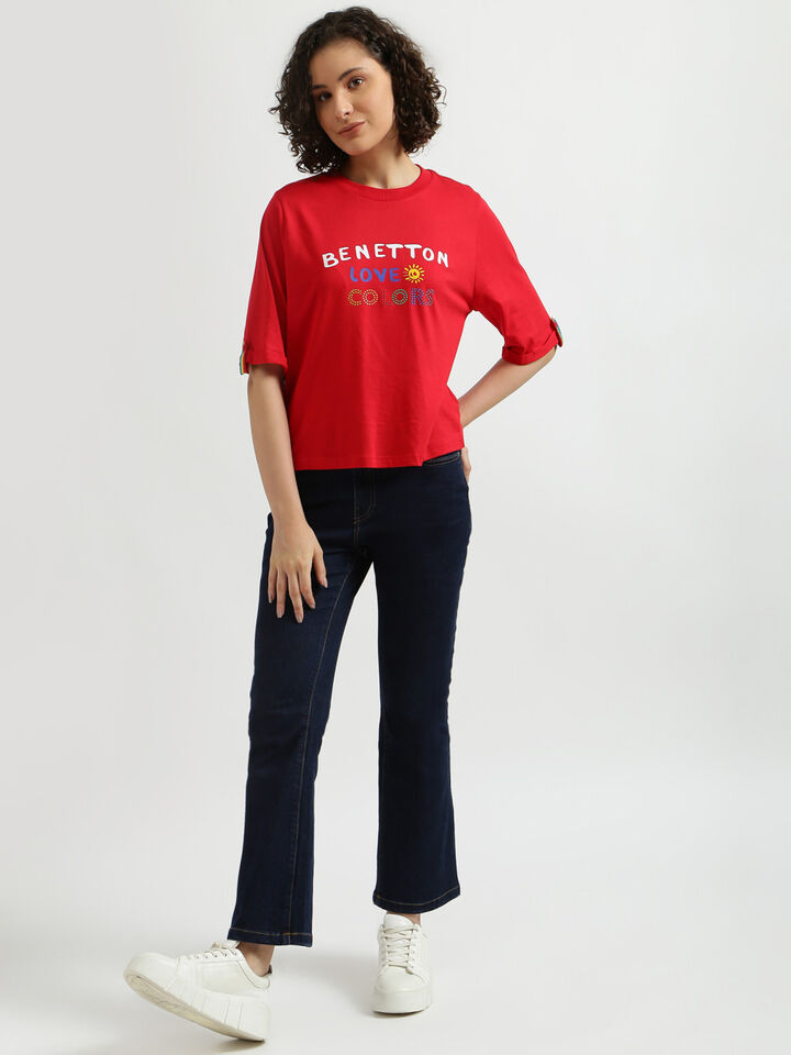 Short Sleeve Tee With Colors In Rhinestones