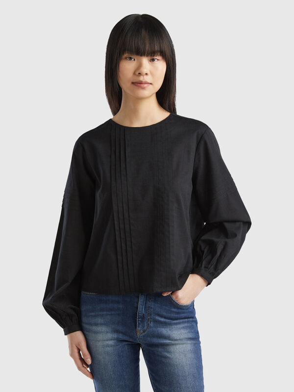 Blouse with pleats in viscose blend Women