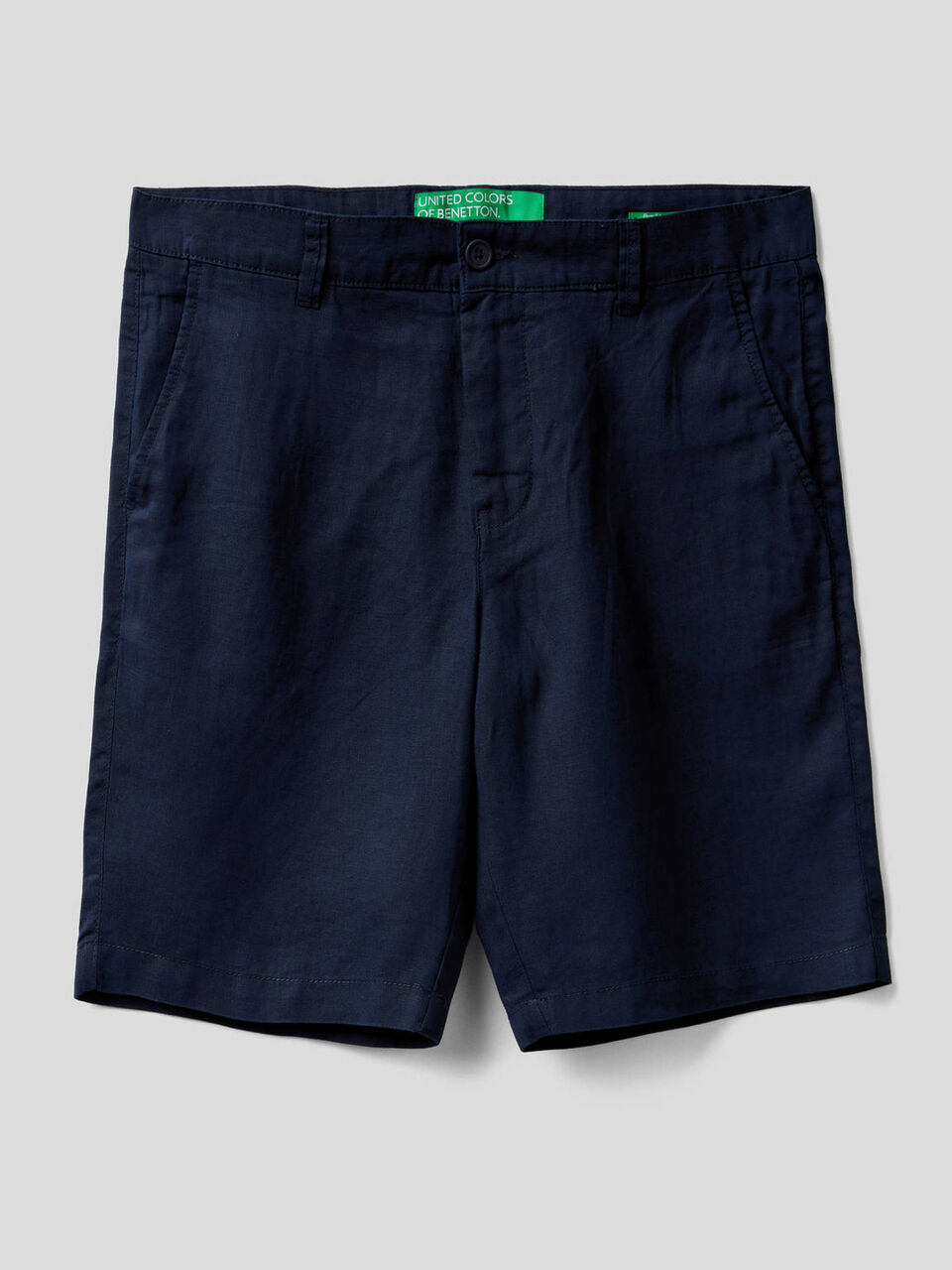 Bermudas in pure linen image number 1