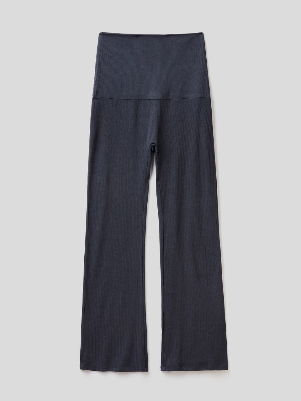 Flowy comfort fit trousers image number 1