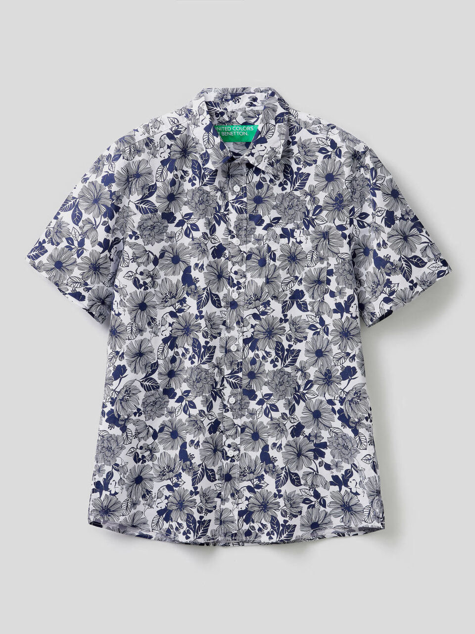 Short sleeve shirt with botanical print image number 1