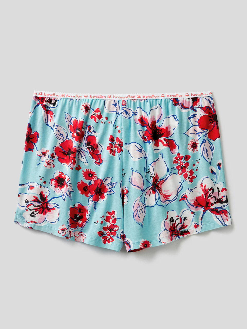 Shorts with allover pattern image number 2