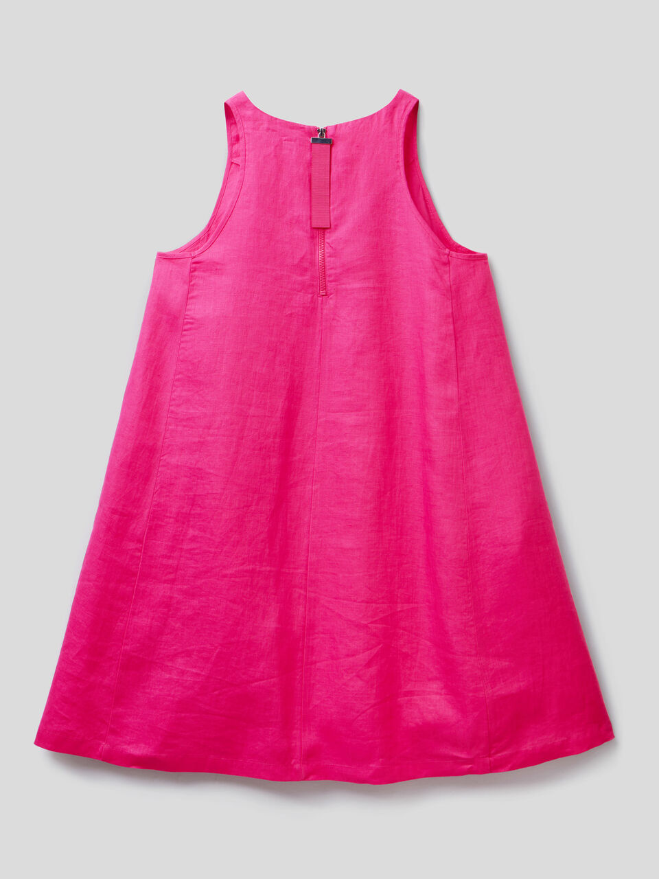 Sleeveless 100% linen dress image number 2