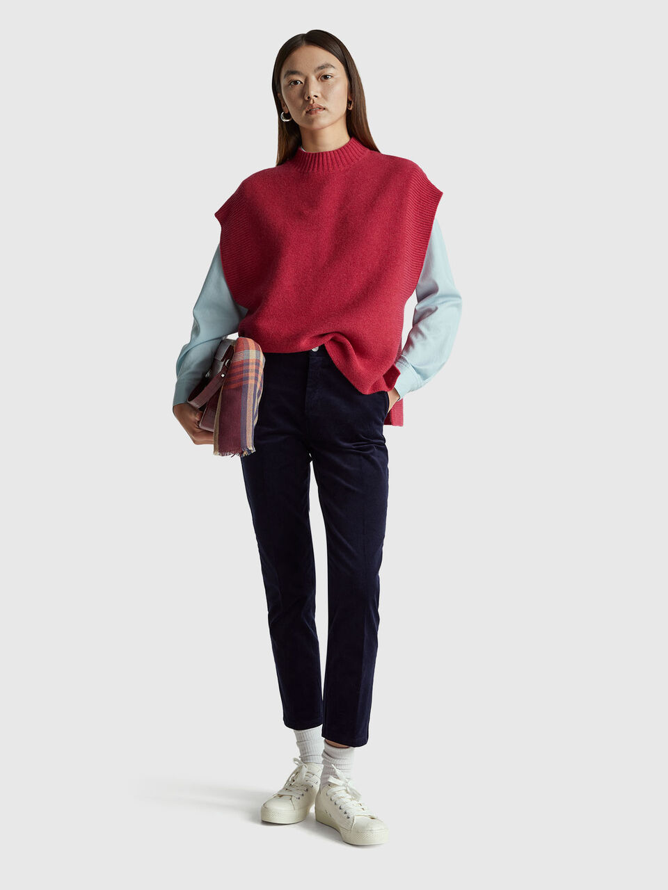 SLEEVELESS SWEATER Women image number null