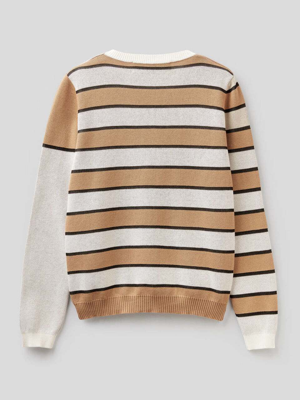 Sweater with stylized design image number 2