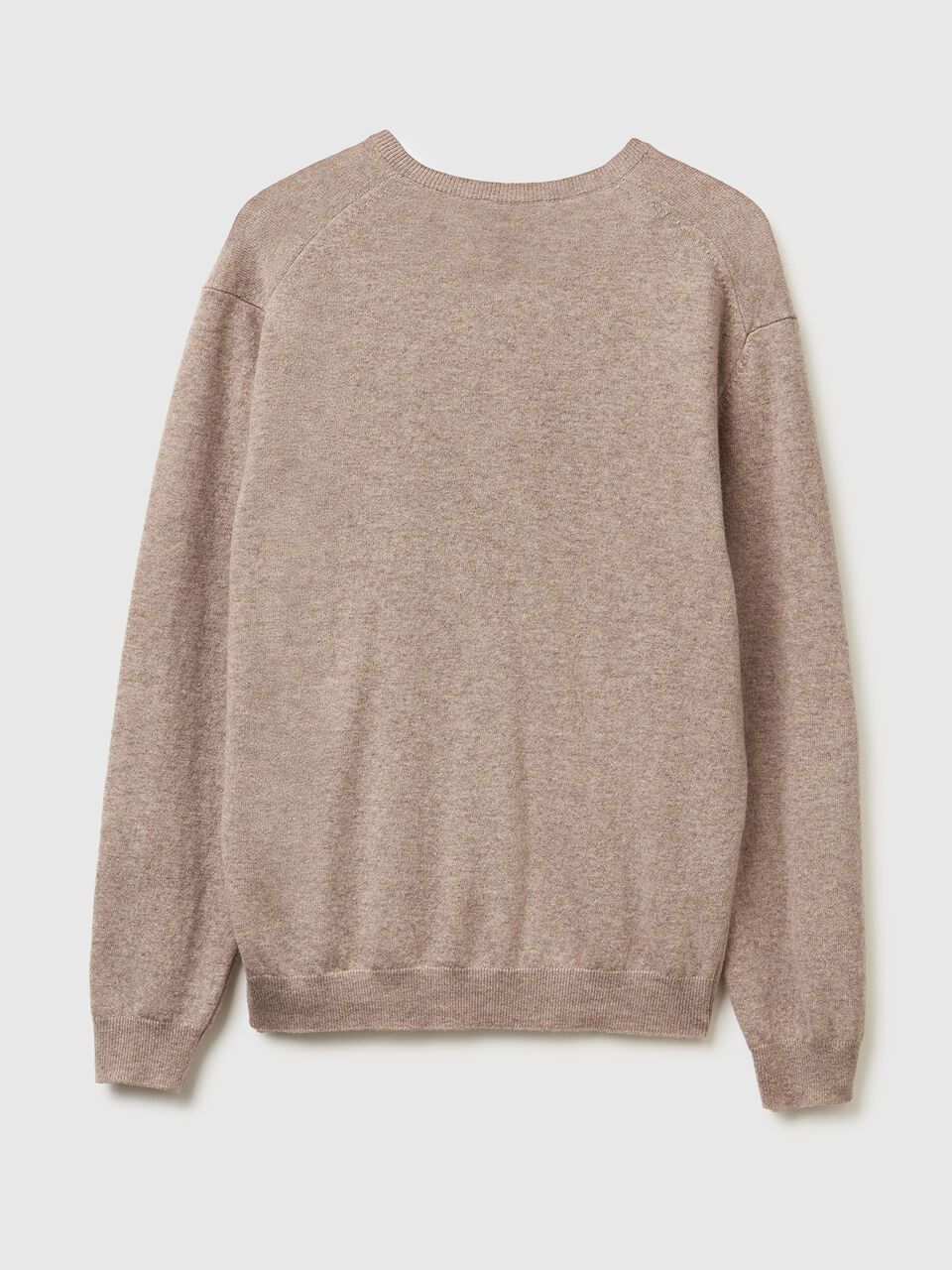 V NECK SWEATER L/S Men image number 2