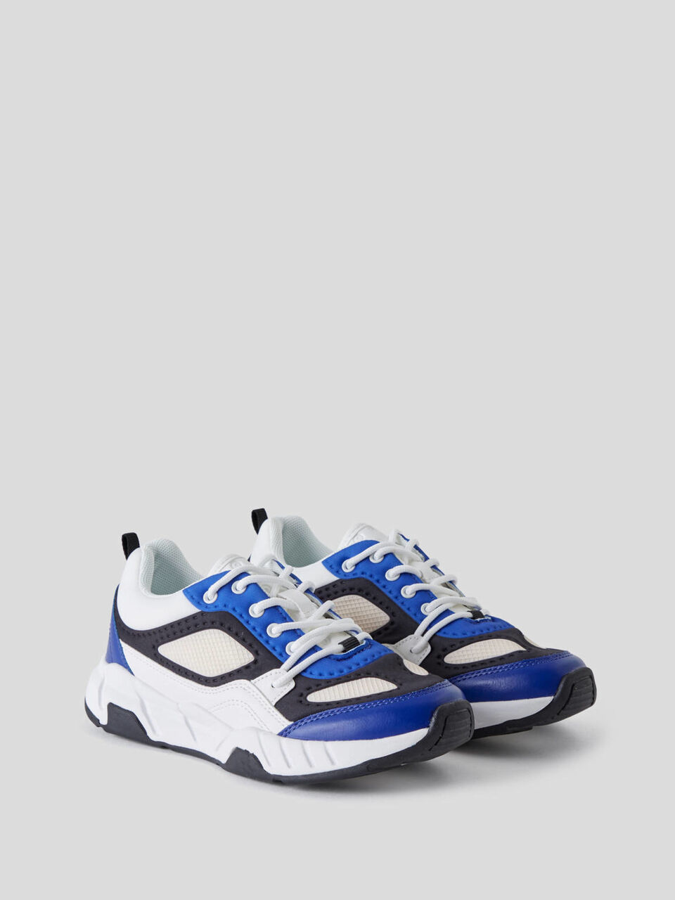 Running sneakers image number 1