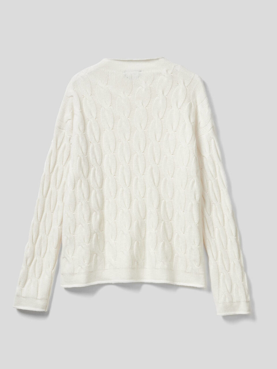 Cable knit sweater image number 2
