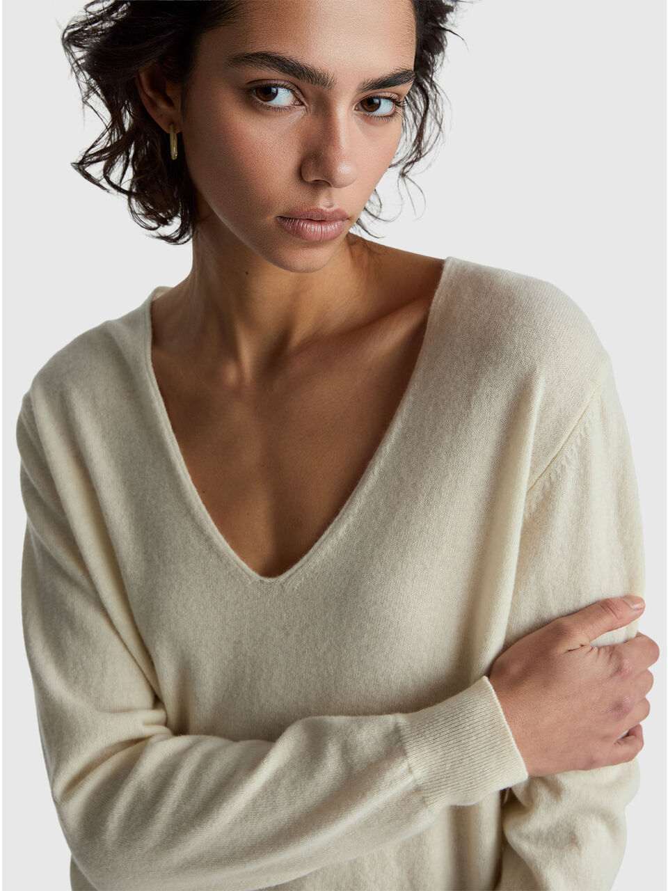 V NECK SWEATER L/S Women image number null