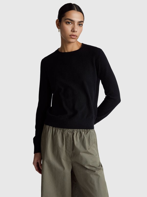 Black sweater in pure cashmere Women