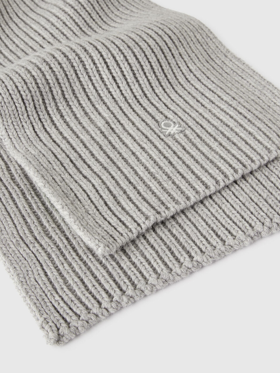 SCARF Men image number null