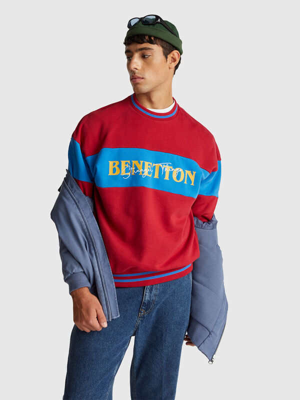 Stranger Things color block sweatshirt