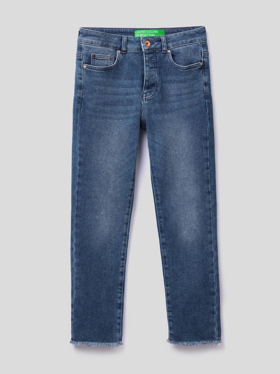 Cropped five pocket jeans image number 1