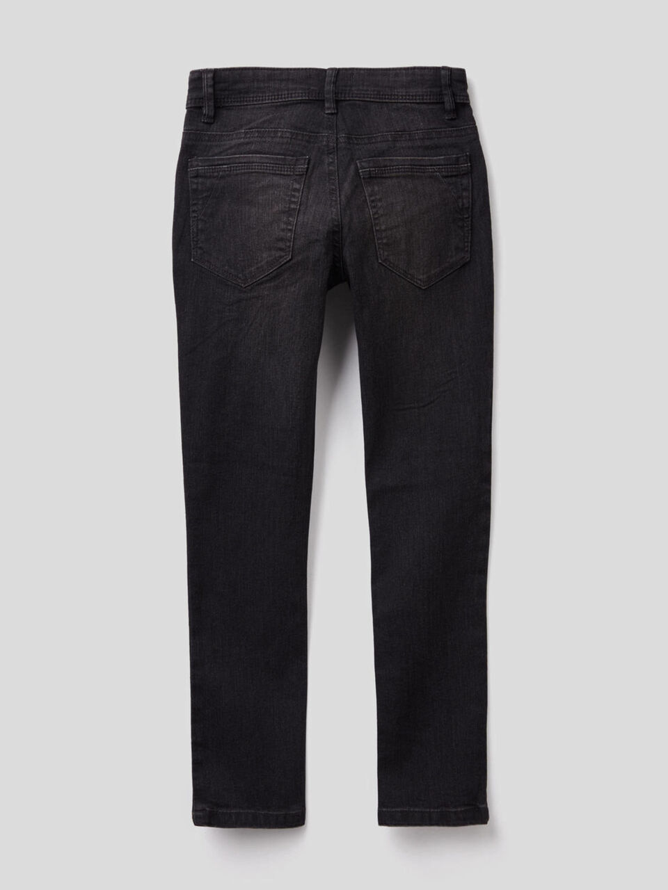Worn look slim fit jeans image number 2