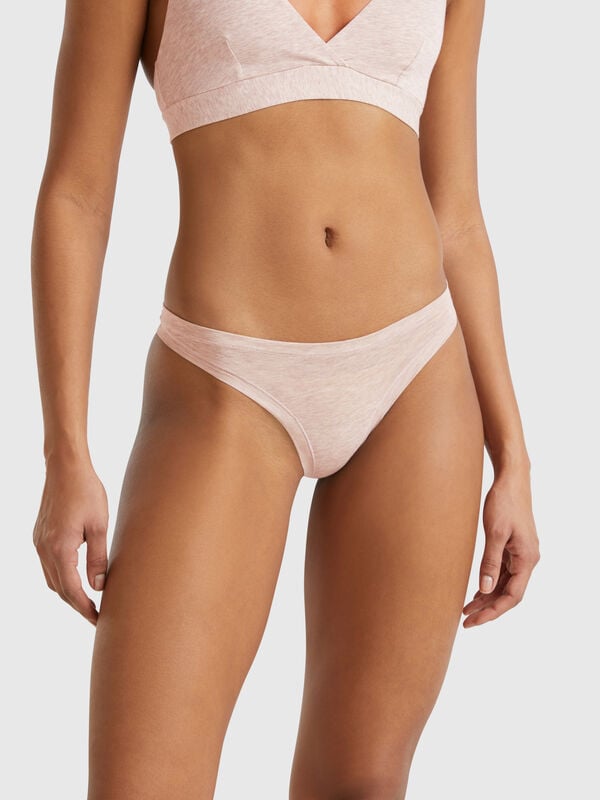 Underwear in super stretch cotton. Women