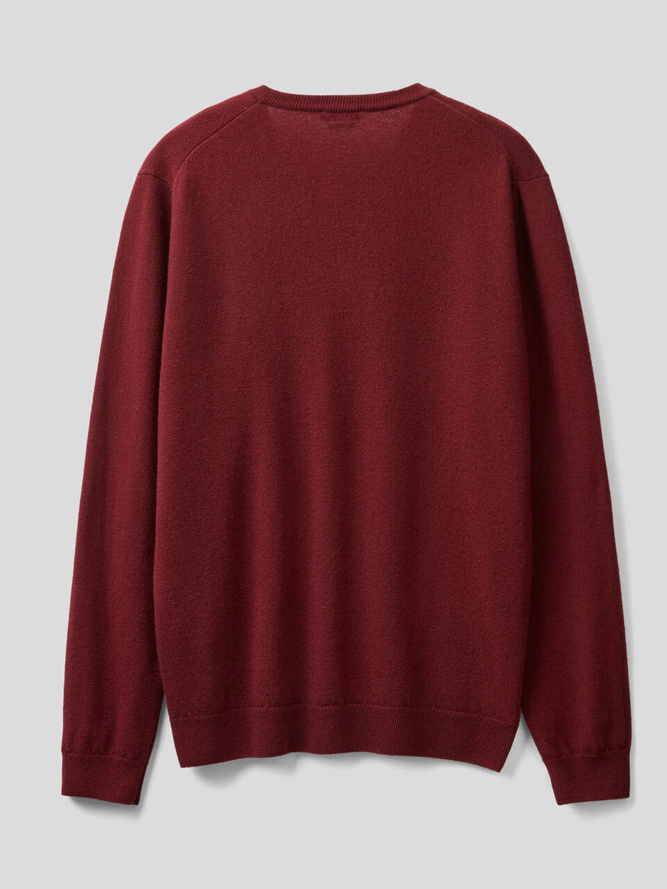 V-neck sweater in pure virgin wool image number 2