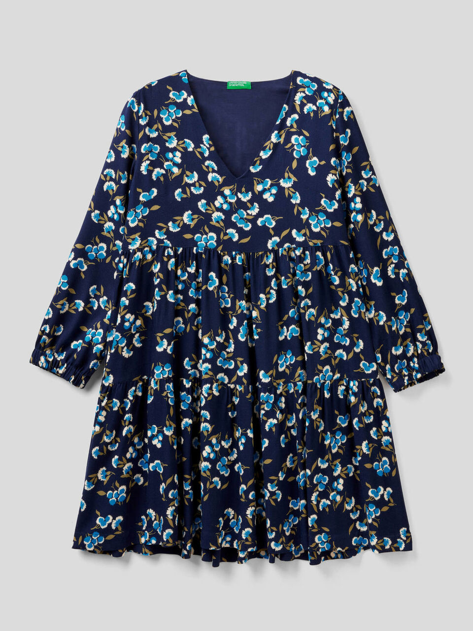 Patterned dress in sustainable viscose image number 1