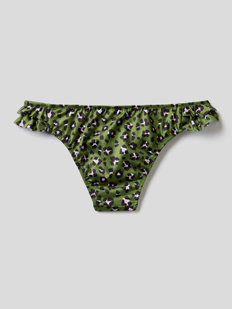 Bottoms with frills at hips image number 2