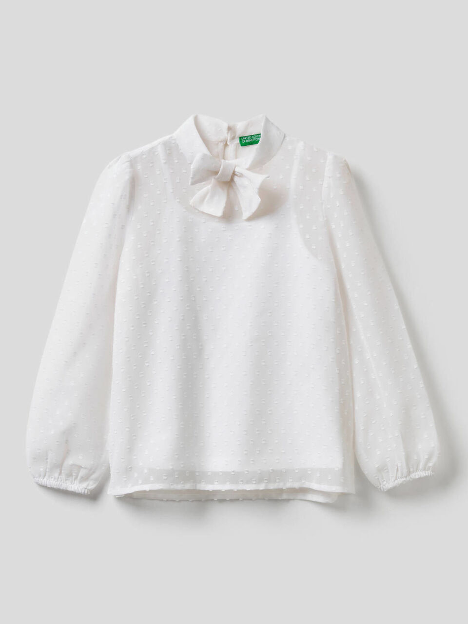 Blouse with bow at neck image number 1