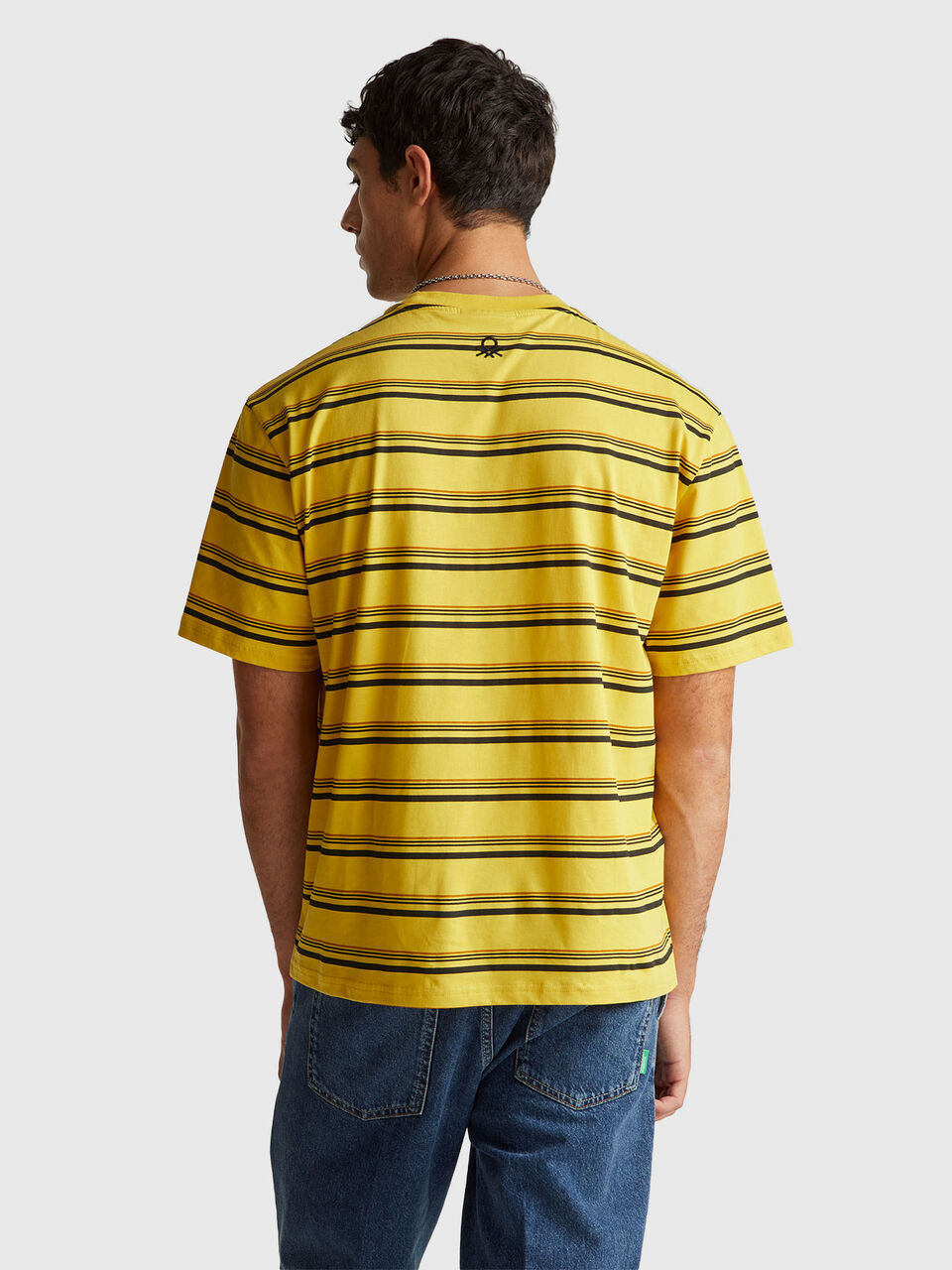 T-SHIRT image number null