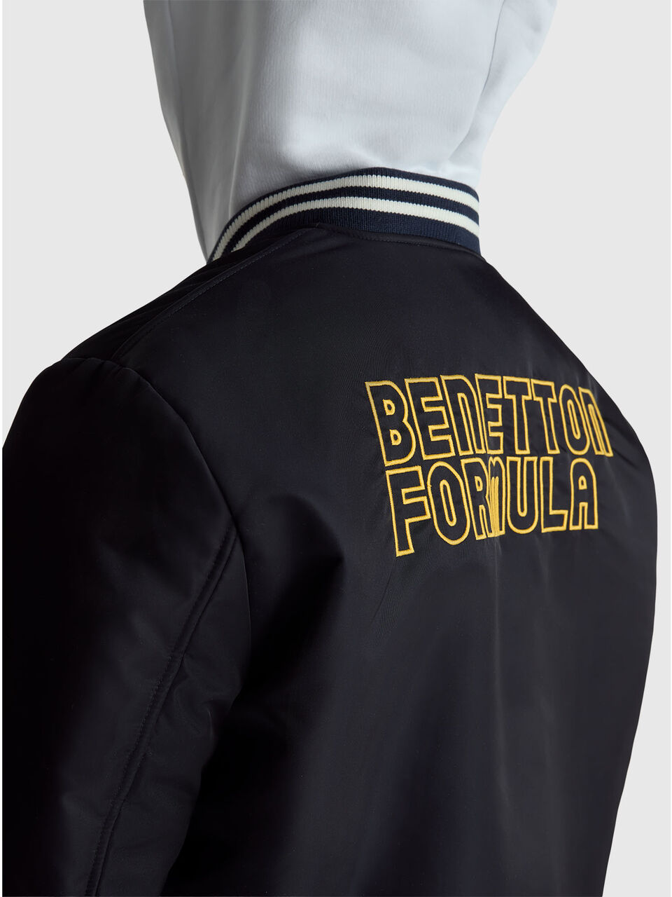 JACKET image number null