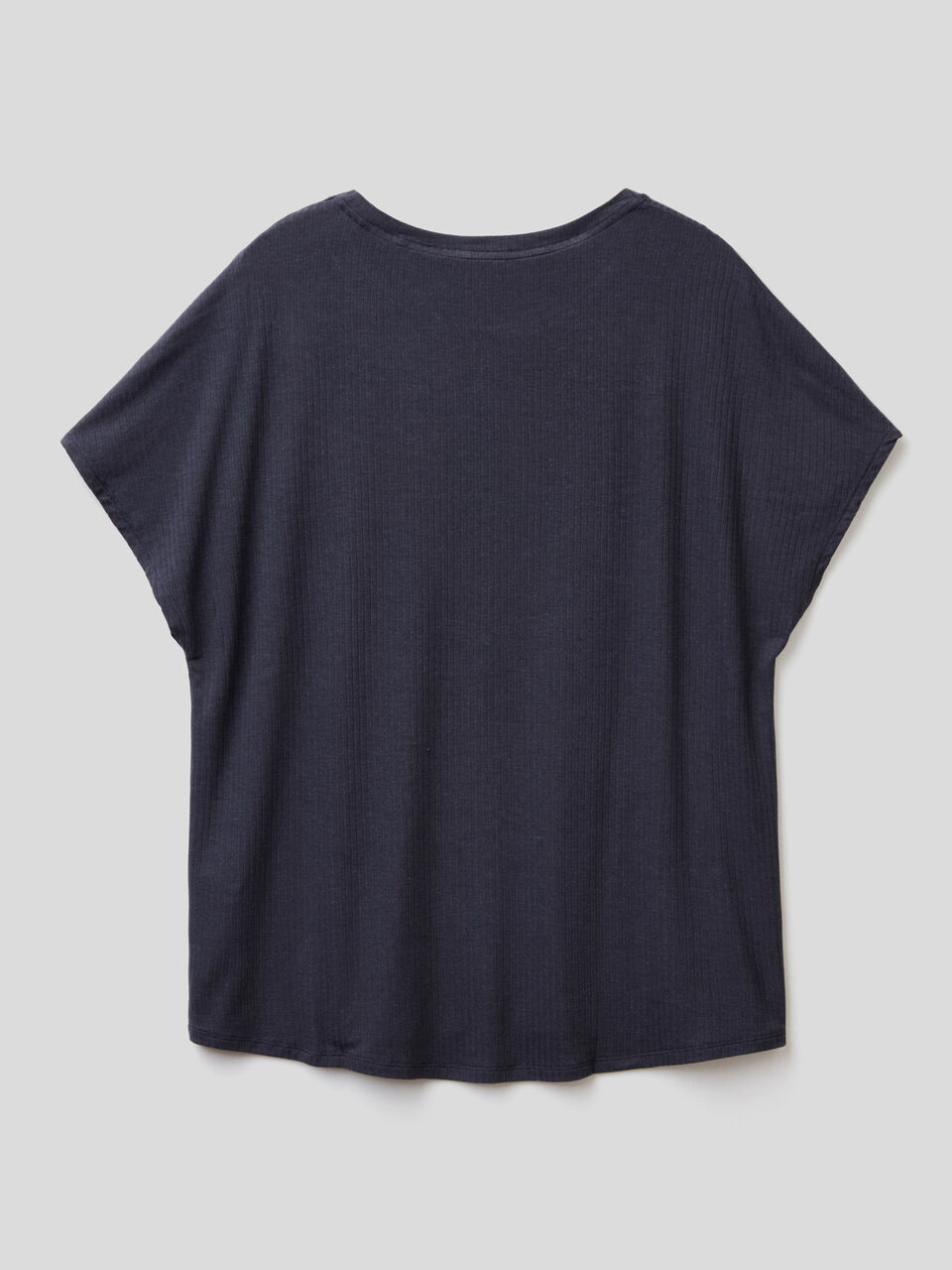 Flowy comfort fit t-shirt image number 2