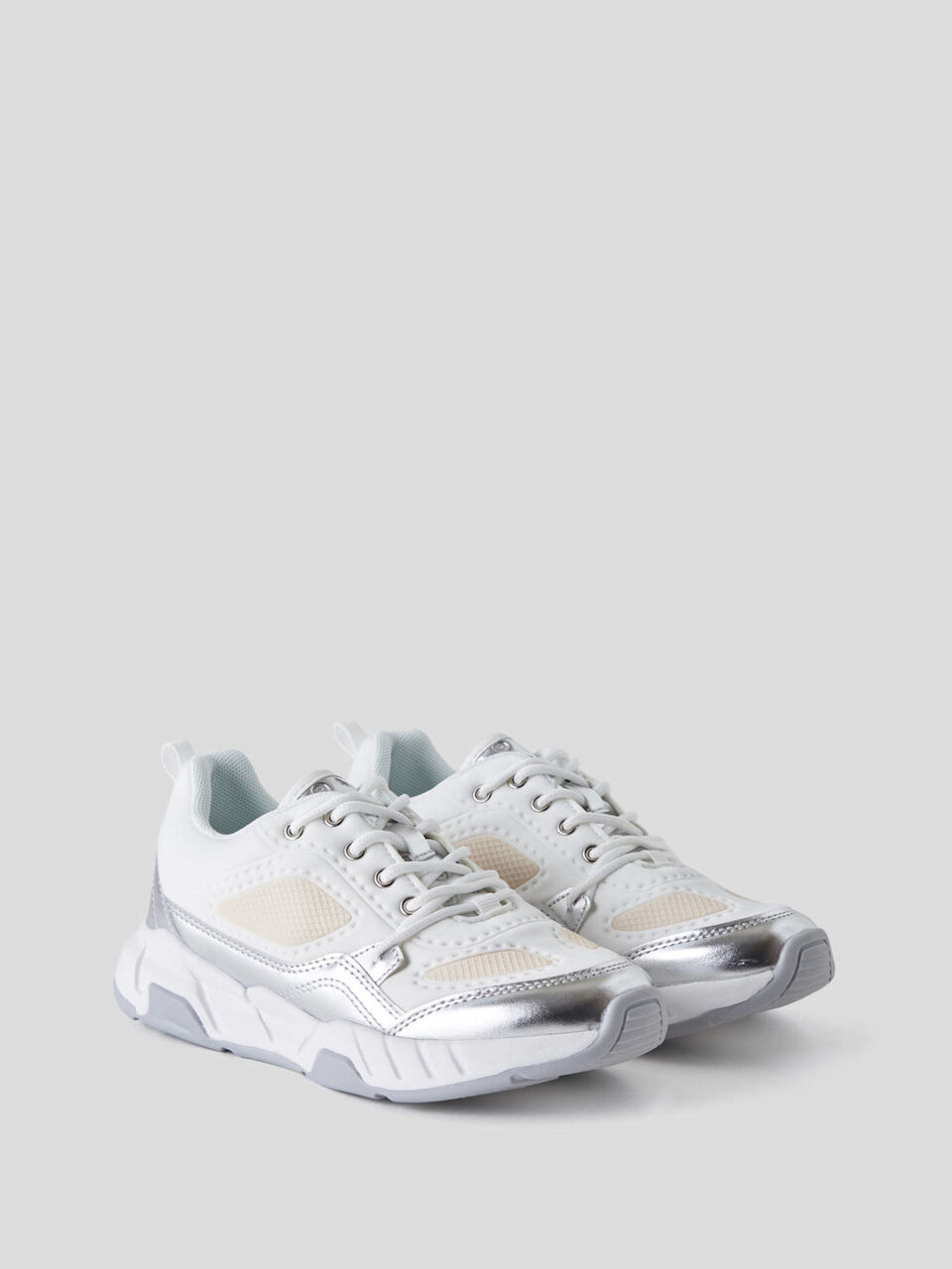 Running sneakers image number 1