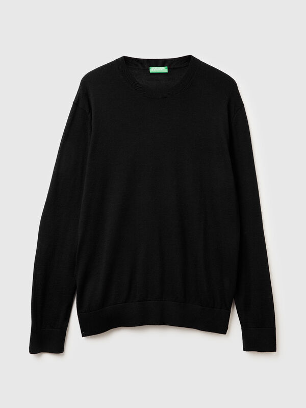 Black sweater in pure Merino wool Men