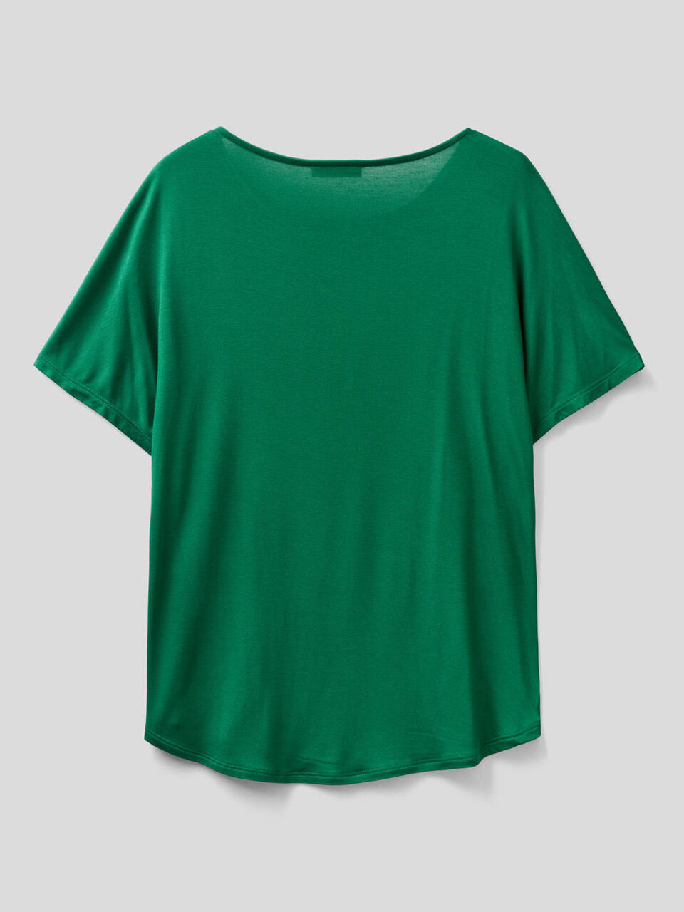 T-shirt in sustainable stretch viscose image number 2