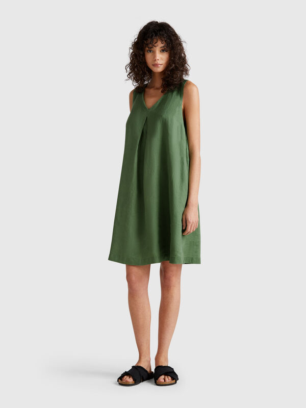Sleeveless dress in pure linen Women