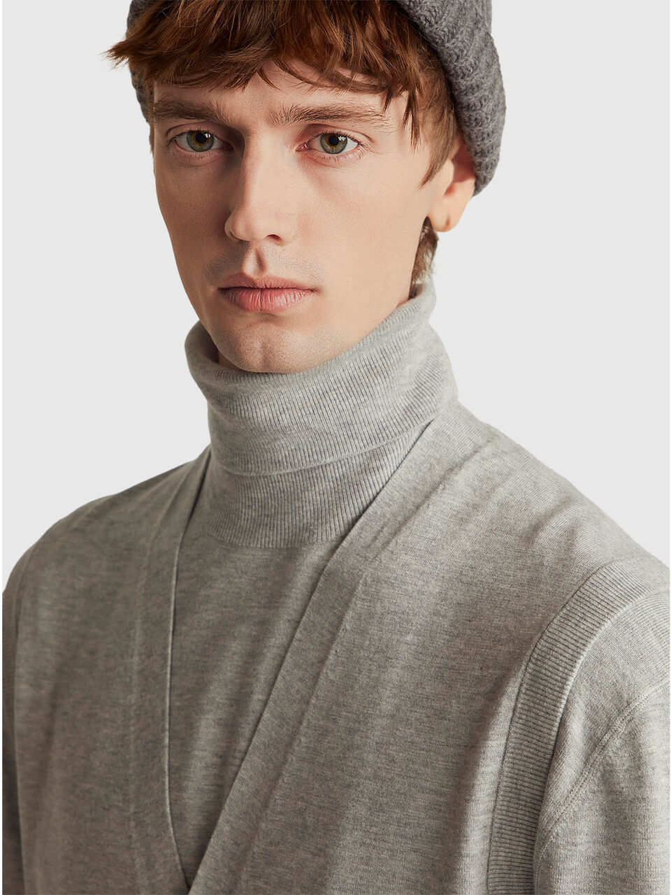 S/L V NECK SWEATER Men image number null